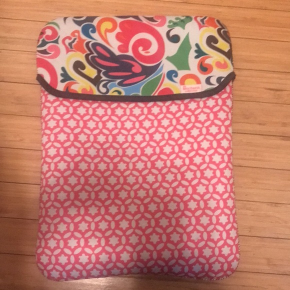 The Macbeth Collection Reversible Print
 Neoprene Laptop case. - Picture 13 of 16